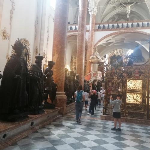 Kinder in der Kirche