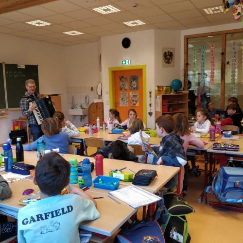 Kinder in der Klasse