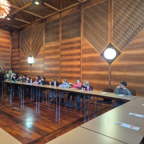 Kinder in Wirtschaftskammer