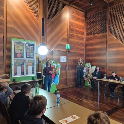 Kinder in Wirtschaftskammer