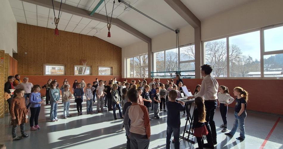Singen in der Turnhalle